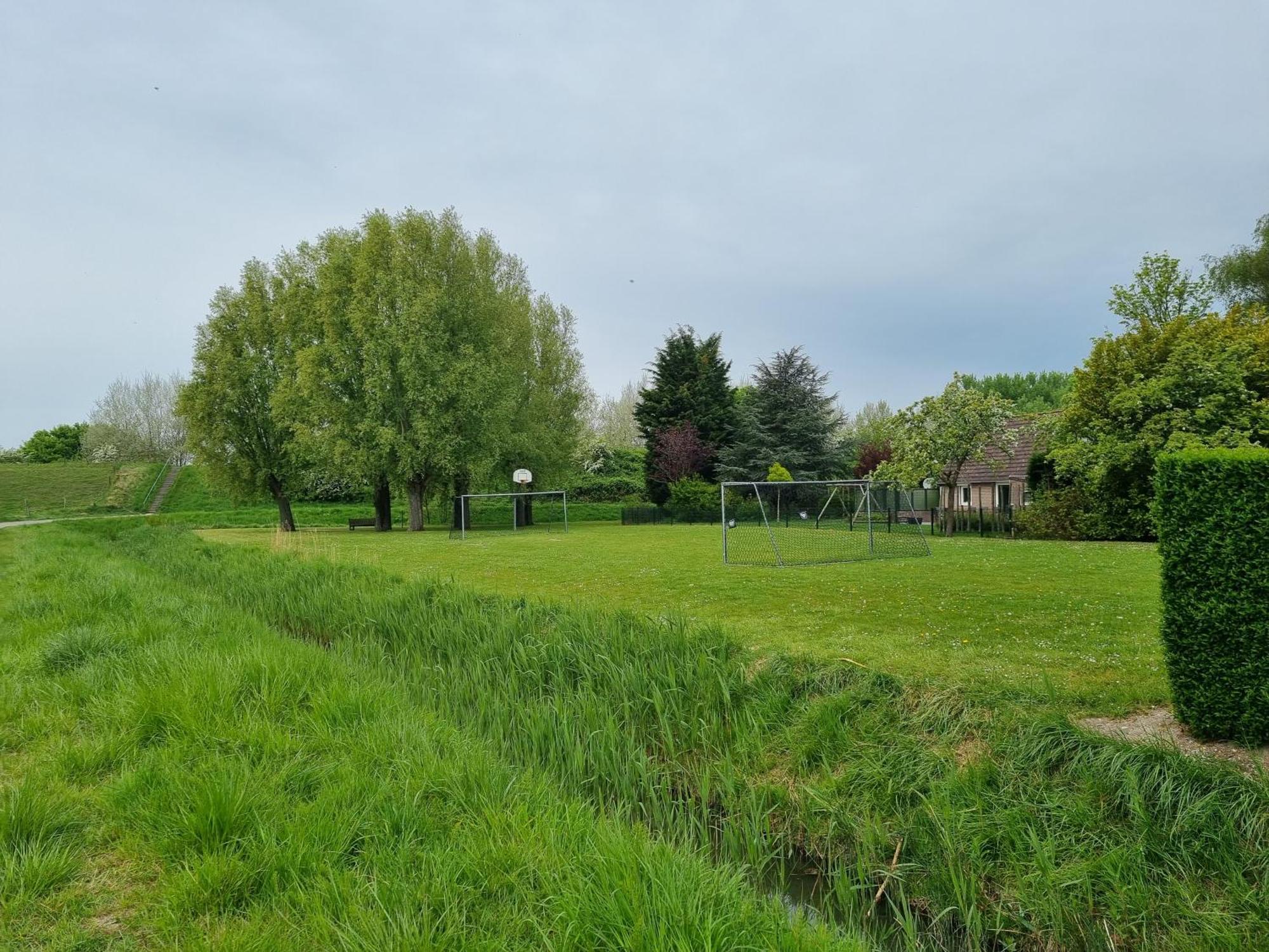 Ruime Vrijstaande Vakantiewoning Aan Veerse Meer, 6 Persoons Wolphaartsdijk Dış mekan fotoğraf